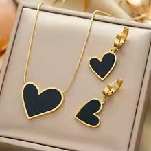 Goldenes Herz-Schmuckset