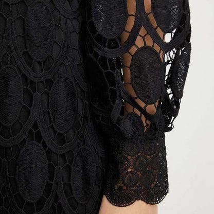 Gerda Kleid mit Spitze und Puffärmeln